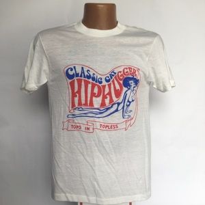 Vintage Classic Cat Hip Hugger Shirt Womans